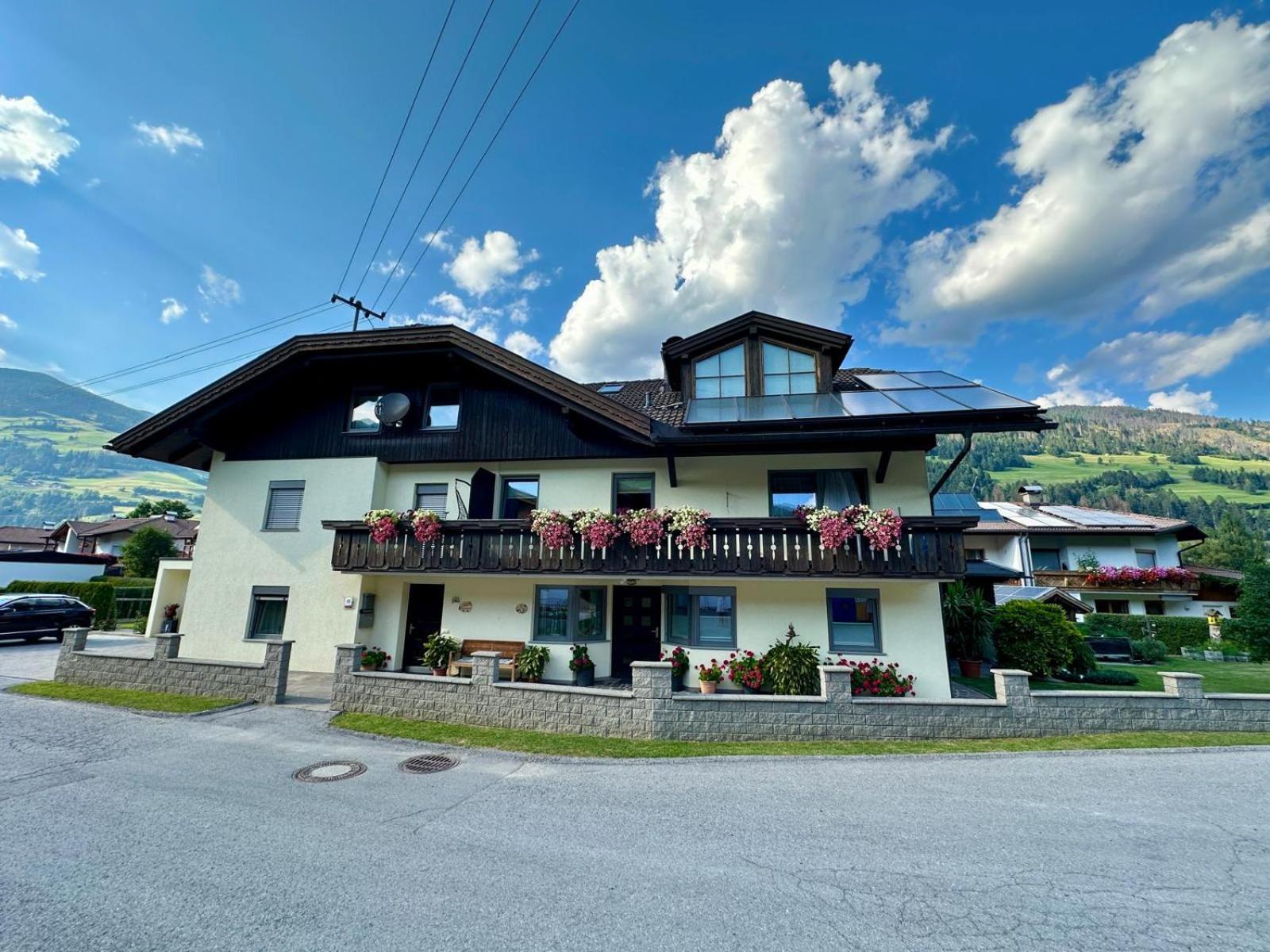 Ferienwohnung Fam Alfons Geiler 海因费尔斯 外观 照片