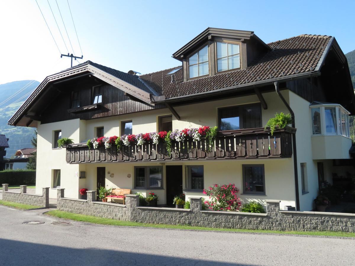 Ferienwohnung Fam Alfons Geiler 海因费尔斯 外观 照片